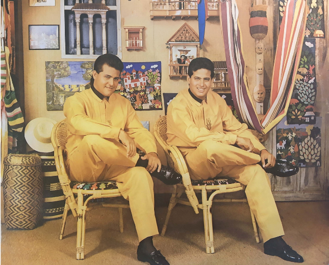 HERMANOS LORA
