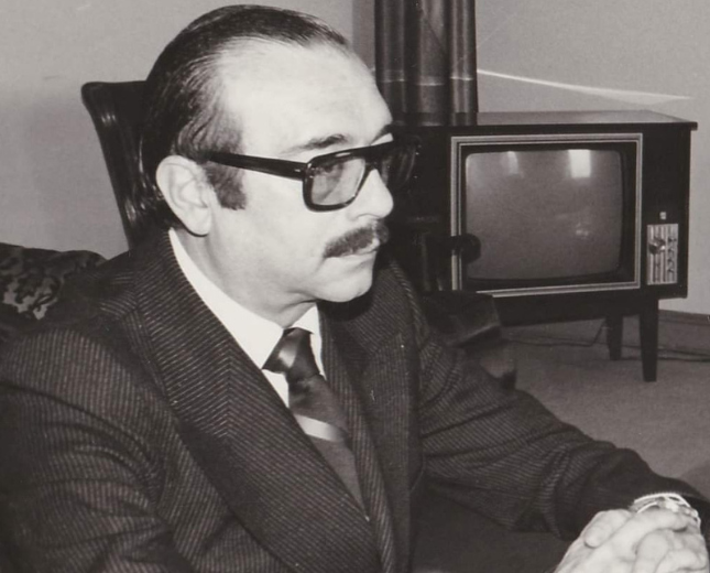 JORGE VILLAMIL